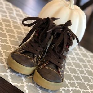 GAP toddler boy boots